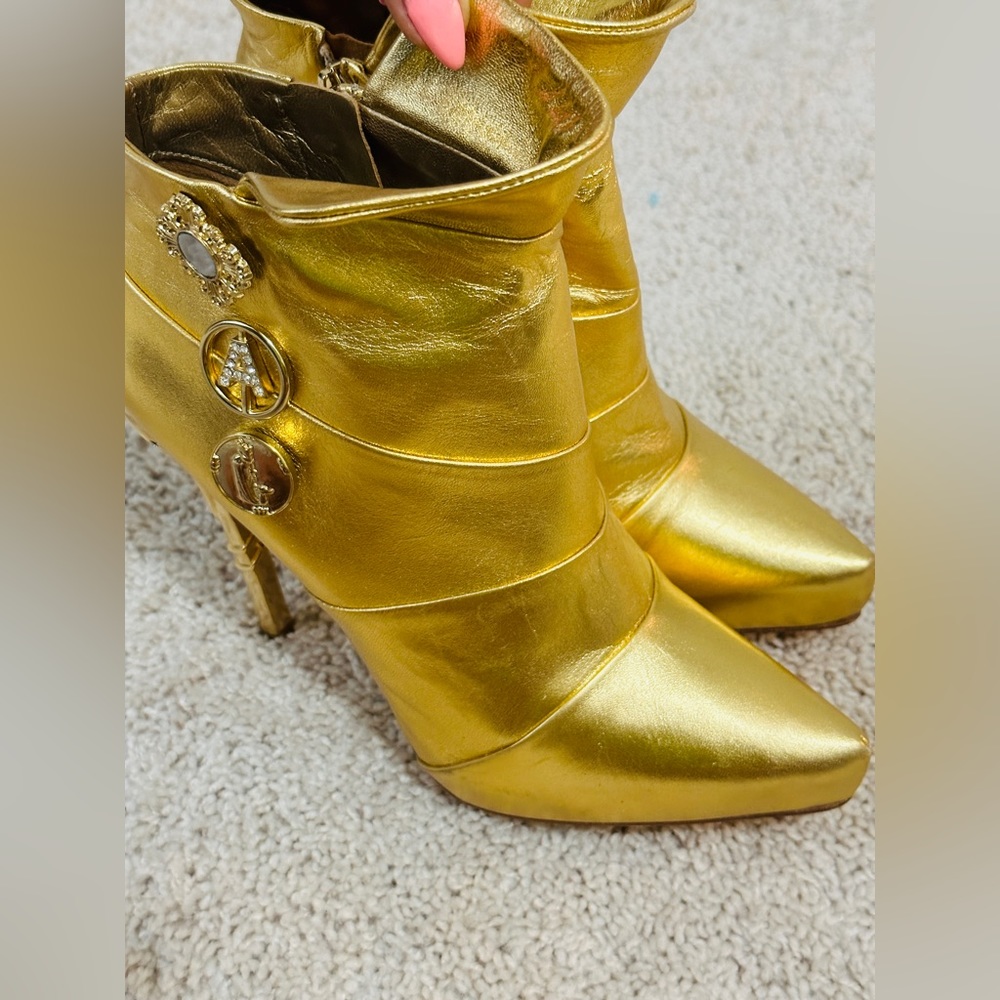 Gorgeous Anna Dello Russo Gold Genuine Leather Ankle Boots Size 40 NWOT - Picture 5 of 17
